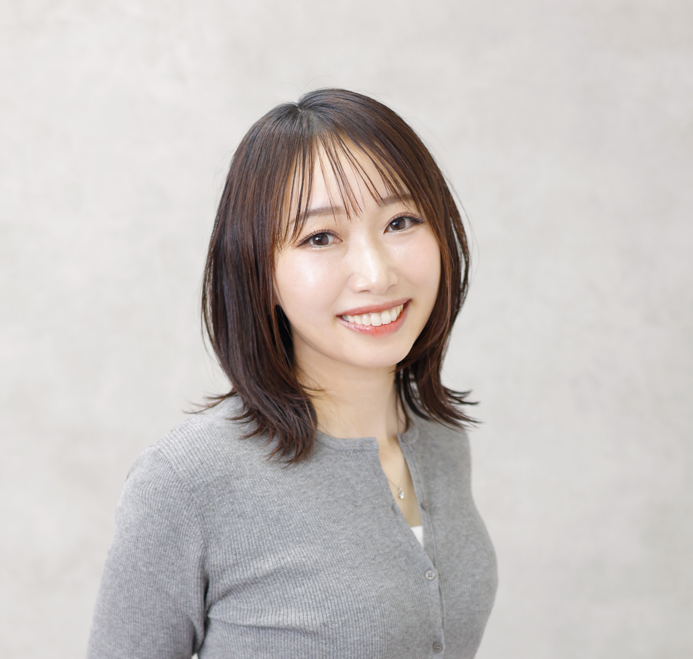 鈴木 英利佳